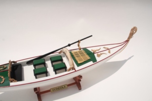 Góndola Veneciana, Modelo de Velero de Madera Hecho a Mano, Personalizado, Antiguo, Coleccionable, Temática Oceánica, Pieza de Arte Decorativa para Mesa - Product Image 5