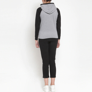 Conjunto Deportivo Unisex Negro Sólido Ecológico de Manga Larga, Corte Regular, Informal, para Otoño, Sudadera y Pantalones de Poliéster/Algodón de Peso Medio - Product Image 2