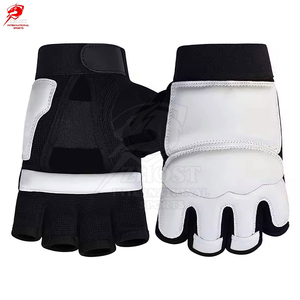 Gants de MMA en cuir PU 12 oz avec logo personnalisé, à doigts ouverts, respirants, séchage rapide, coupe-vent, fermeture auto-agrippante pour la boxe et le sparring - Product Image 4