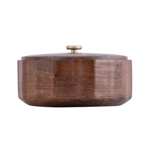 หม้อตุ๋นทรงกลมไม้แบบโมเดิร์น ฝาเคลือบอีนาเมล เป็นมิตรกับสิ่งแวดล้อม ทนทาน เก็บความร้อน ไม่ติดกระทะ ล้างมือเท่านั้น ดีไซน์ร่วมสมัย - Product Image 3