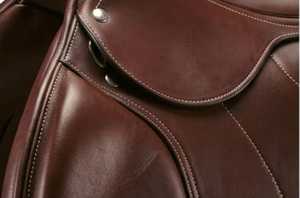 English Dressage Saddle <b>Leather</b> Brown Wood Tree Full Size Equestrian Riding Equipment - Product Image 6