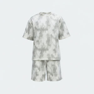 Ensemble deux pièces en coton épais pour homme, vente en gros, streetwear, t-shirt à manches courtes et short de jogging à capuche, ensemble décontracté uni pour l'hiver - Product Image 1