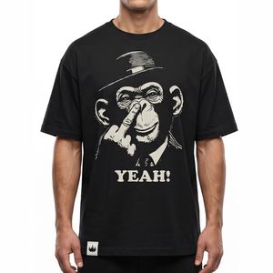 Camiseta de manga corta con estampado de personaje de mono negro para hombre, cuello redondo, estilo casual, ajuste regular, de algodón. - Product Image 1