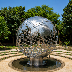 Grande sculpture de globe terrestre en acier inoxydable pour extérieur, fontaine sphérique en métal, art moderne, décoration de jardin, statue design - Product Image 3