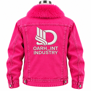 OARH_INT INDUSTRY เสื้อแจ็คเก็ตยีนส์สีชมพูร้อนแรงพร้อมปกขนสัตว์ ซิปด้านหน้า เสื้อโค้ทลำลองสำหรับฤดูหนาว ดีไซน์งานปักระดับพรีเมียม - Product Image 2