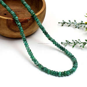 Forme de rondelle lisse émeraude naturelle de haute qualité 16 pouces 2 à 5.5mm perles de brin de pierres précieuses pour la fabrication de bijoux - Product Image 3