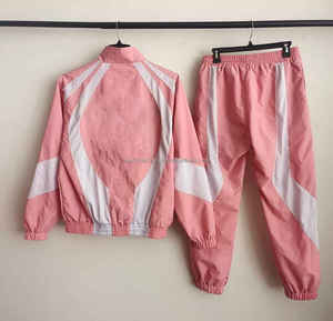 Coupe-vent de sport pour femmes avec écusson en maille personnalisé coupe-vent en nylon de travail chemise et pantalon ouverts survêtements complets pour hommes - Product Image 5