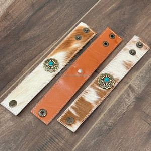 Bracelet de manchette en cuir de vachette véritable fabriqué à la main avec bracelet à pression réglable de Style occidental Concho turquoise pour hommes et femmes - Product Image 6