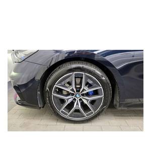 BMW Serie 5 520i M Sport 2023 con Caja de Cambios Automática, Volante a la Izquierda, Asientos de Cuero, Cámara Trasera, 38,667 km - Product Image 5