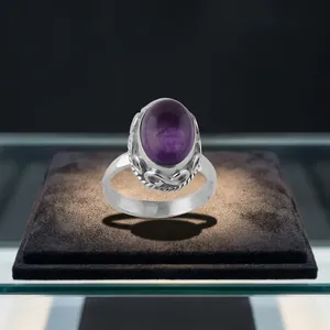 Anillo de Plata de Ley 925 con Amatista, Engaste de Bisel, Gema Ovalada Morada, Estilo Clásico, Joyería para Mujer, Uso Diario - Product Image 3