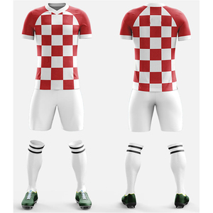 Servicio profesional que ofrece uniformes de fútbol sublimados personalizados, hechos en Pakistán, a través de un exportador mayorista para los mercados mundiales. - Product Image 4