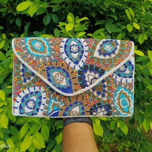Sac messager élégant pour femme, noir, brodé d'or, orné de perles en forme de cœur, décontracté, pour soirées et festivals, avec fermeture éclair, léger, grande capacité, pour le voyage - Product Image 6