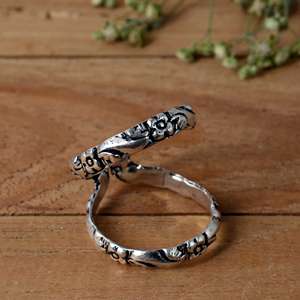 SHYAM JEWELERS Luxury <b>Adjustable</b> 925 <b>Silver</b> Flower Patterned Splint <b>Ring</b> for Hypermobility & Knuckle Support Unisex - Product Image 2