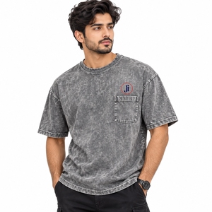 Camiseta de algodón lavado de primera calidad para hombre, diseño casual cómodo de manga corta, ideal para uso diario y estilo urbano. - Product Image 4