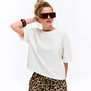 Camiseta Corta Oversize para Mujer, 100% Algodón, Manga Corta, Estilo Casual, Top Corto, Logotipo Personalizado, Ropa Urbana, Venta al Por Mayor, OEM - Product Image 1