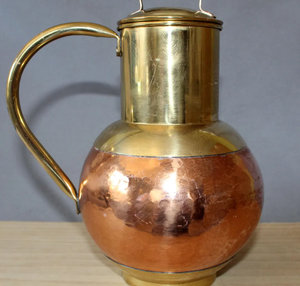 Carafe à eau en cuivre pur de style vintage, design martelé, pour la cuisine et la table, pour la consommation d'eau, fournitures pour restaurants et hôtels - Product Image 6