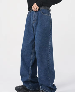Pantalon en jean bleu foncé tendance 100 % coton délavé, coupe droite, jambe large, grande taille, style streetwear pour homme - Product Image 1