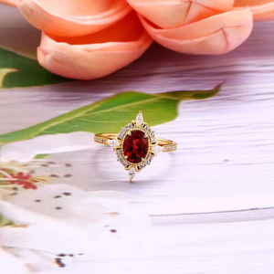 Anillo de Compromiso de Alta Calidad con Rubí Rojo de Corte Ovalado y Diamante Moissanita, Anillo de Boda con Halo, Regalo Elegante, Joyería de Moda Nupcial - Product Image 3