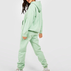 Conjunto Deportivo con Capucha para Mujer, Color Verde Menta, Corte Holgado, Sudadera y Pantalones Largos, Color Sólido, Bolsillos Laterales, 100% Algodón - Product Image 5