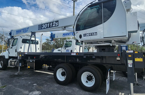 Grúas Montadas en Camión 2024 30112S para Freightliner 114SD 2025, Capacidad de Elevación Máxima de 60,000 lb - Product Image 2