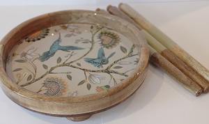 Table d'extérieur en bois écologique à motif fleur de cerisier, élégante, durable et décorative, pour espaces extérieurs, en provenance d'Inde - Product Image 4