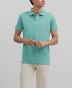 เสื้อโปโลคอวีผู้ชาย สีเบจ ผ้าฝ้าย แขนสั้น ทรงปกติ สวมใส่สบาย สีพื้น ผ้าถัก ระบายอากาศได้ดี - Product Image 2