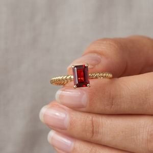 Natural Red Fire <b>Garnet</b> Gemstone <b>Ring</b> Memoria Jewels 925 <b>Silver</b> Yellow Gold Plated IGI Certified Prong Setting Trendy Handmade - Product Image 6