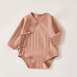 Conjunto de Ropa de Bebé Recién Nacido al por Mayor, Mono de Manga Corta de Bambú y Spandex, Suave, Cómodo, Ecológico, Unisex, Hecho en Bangladesh - Product Image 4