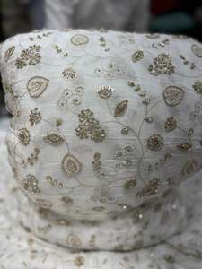 Tissu en soie brodé de perles multicolores de qualité supérieure, parfait pour les robes de mode ou les vêtements de boutique, disponible à un bon prix - Product Image 4