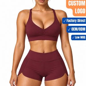 Conjunto Deportivo de Yoga Personalizable con Logotipo, Bra Deportivo y Pantalones Cortos Ajustados, Conjunto de Dos Piezas para Yoga y Fitness - Product Image 1
