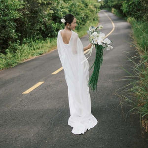 ชุดราตรีหรูหราแบบเมอร์เมด ดีไซน์ลูกไม้ ผ้าลูกไม้แบบวินเทจ ประดับด้วยลูกปัดและดอกไม้  สามารถปรับแต่งได้ตามแบบ OEM  ออกแบบเองได้ - Product Image 6