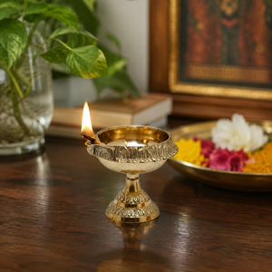 โคมไฟน้ำมันทองเหลืองสำหรับตกแต่ง Puja แฮนด์เมดโคมไฟ jyot ทำจากทองเหลืองสำหรับตกแต่งบ้านของขวัญขายส่ง - Product Image 3