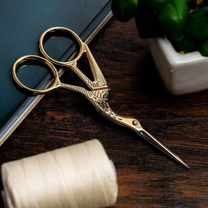 Tijeras Profesionales para Bordar, de Acero Inoxidable con Punta Fina, para Cortar Hilos de Coser - Product Image 6