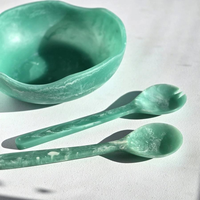 Ensemble de cuillères à salade en résine faites à la main, design marbré coloré, légères, pour servir en cuisine