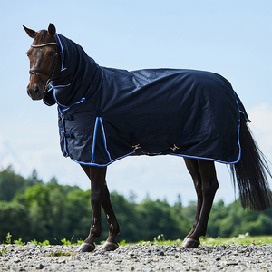 Manta para Caballo Color Azul Marino, Tela de Calidad 600 Denier, Relleno 200, Impermeable, Tamaños de 3.6 pies a 6.9 pies - Product Image 2