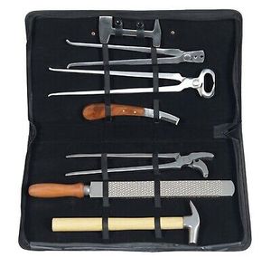 Kit de Herramientas Ortopédicas de Alta Resistencia para Herradores, Set Profesional para el Cuidado de Pezuñas de Caballos, Alicates, Escofina, Cuchillo para Pezuñas, Martillo, Herramientas para el Recorte de Pezuñas Equinas - Product Image 1