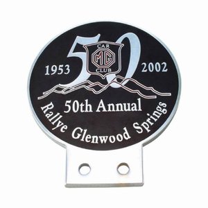 Insignes de voiture en métal avec logo de club de football en alliage de zinc émaillé personnalisé - Product Image 1