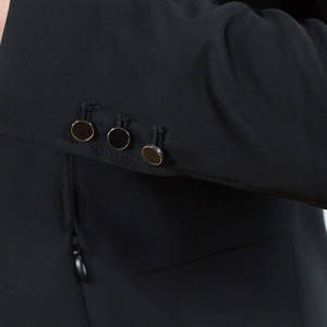 Chaqueta de equitación ligera y de fácil movimiento con material transpirable y aspecto elegante. - Product Image 6