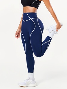 Leggings extensibles pour femmes, pour un confort quotidien, des mouvements actifs, une tenue décontractée et une flexibilité tout au long de la journée - Product Image 2