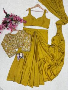 ชุดส่าหรีสีเหลืองจีบระบายสำหรับผู้หญิง พร้อมเสื้อแจ็คเก็ตปักลายหนักแน่น ชุดแต่งงานแบบดั้งเดิมของอินเดีย - Product Image 4