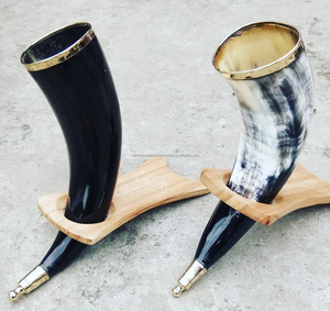 Cuerno vikingo moderno para beber cerveza Ale Mead Cuerno nórdico con acabado pulido para Recreaciones históricas de la India - Product Image 2