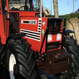 Tracteur agricole 4x4 Fiat 110-90DT d'occasion en excellent état, 110 CV, prêt pour le travail agricole dès aujourd'hui. - Product Image 5