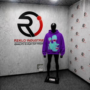 Sweat à capuche oversize de luxe violet avec motif graphique créatif, pull d'hiver élégant, streetwear graphique emblématique en French Terry - Product Image 3