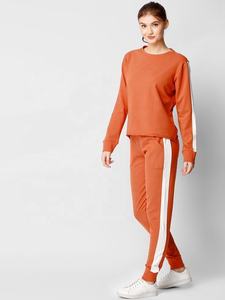 Custom Manufacturer Two Piece Set Skinny Sweatsuit Cropped Distressed Zip Up <b>Hoodie</b> And Sweatpants Jogger Set Women Tracksuit - Product Image 2