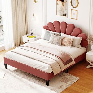 Letto matrimoniale imbottito con piattaforma e testiera in velluto rosso fagiolo con motivo floreale - Product Image 2