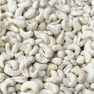 Nueces de Anacardo Crudas de Fábrica Confiable W320, WW180, WW240, WW320, LP, WS, Empaque Personalizado - Product Image 1