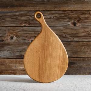 Tabla de cortar de madera premium para la preparación de alimentos en la cocina, superficie de corte de madera natural duradera para uso doméstico por chefs. - Product Image 3