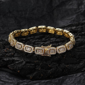 Pulsera Holográfica con Dije de Diamante Moissanita Corte Esmeralda para Hombre, Plata 925 con Baño de Rodio, Joyería de Lujo Estilo Hip Hop para Boda, Regalo para Él - Product Image 5