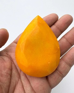 พลอยแซฟไฟร์สีเหลืองรูปหยดน้ำทรงมรกตขนาดใหญ่  ขัดเงาเหลี่ยมเพชรพลอย  สำหรับทำเครื่องประดับ - Product Image 1