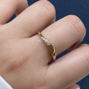 Anillo moderno de oro amarillo de 14k con diamante redondo de 0.20CT cultivado en laboratorio para mujer, ideal para aniversario de bodas. - Product Image 4